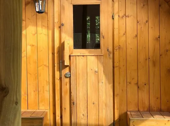 De Harmonie Pensión *