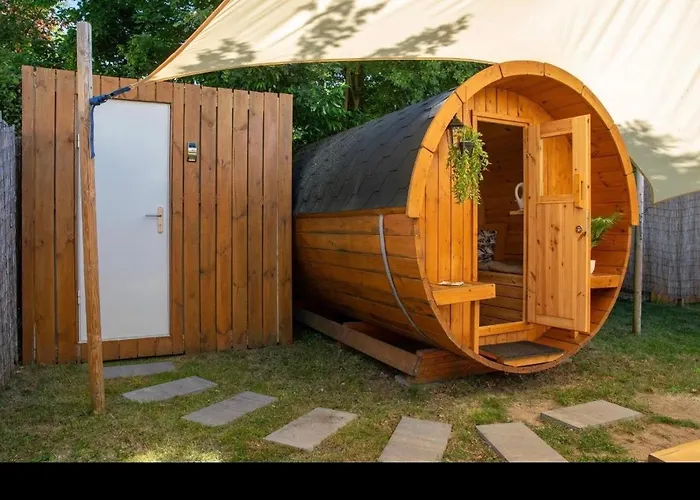 De Harmonie بيت ضيافة